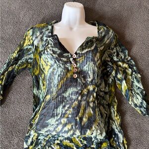 Elegant Green and Yellow Women's Blouse